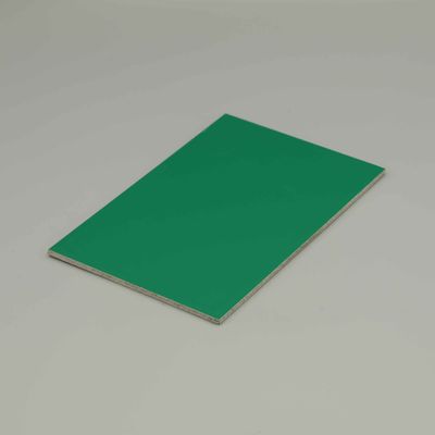 الخضراء 1.50X2.44M حجم الألومنيوم المركب للألواح المكونة من الألومنيوم لألواح بناء المباني