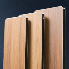 الجملة 4-7 مم PVDF ألواح الألومنيوم المركبة 1220 × 2440 مم - الكسوة المقاومة للحريق ACP لأنظمة الحائط الساتر